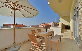 Apartment Cvit 2 By Interhome